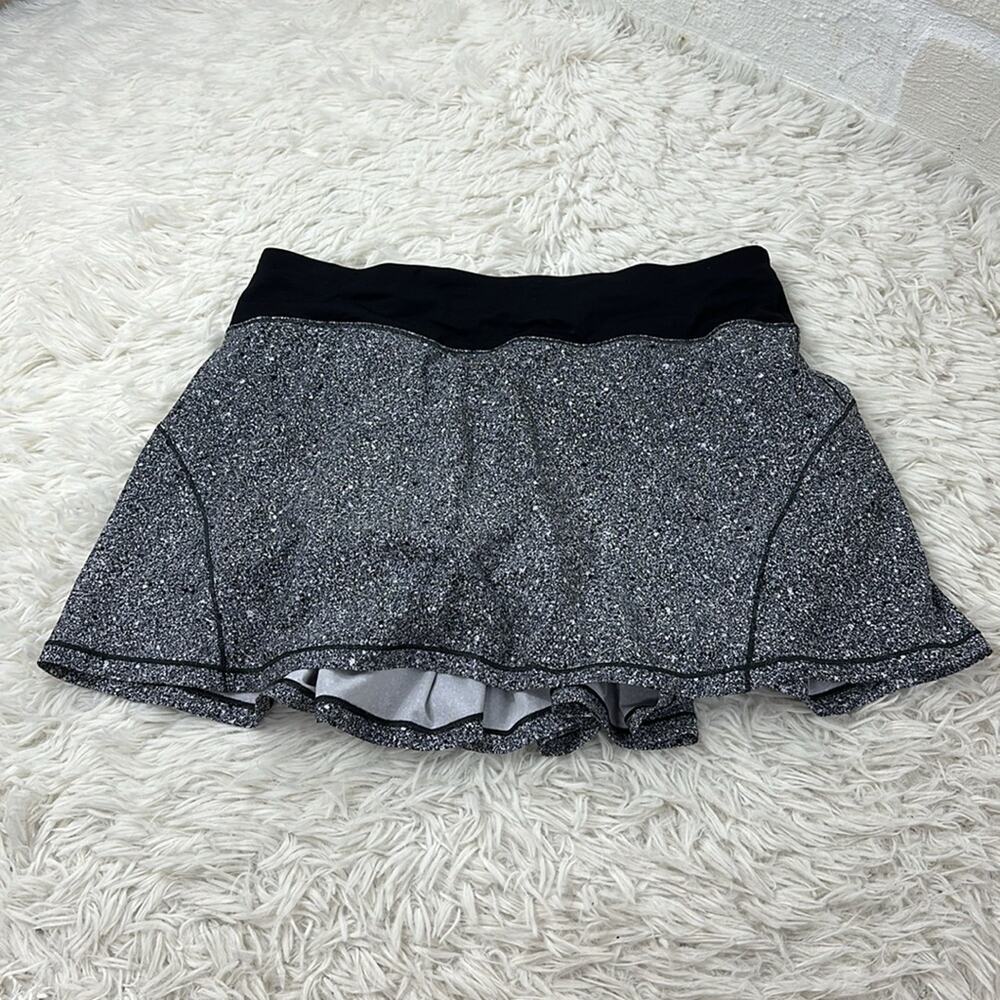 Lululemon Circuit Breaker Skirt (Tall) 15" Luminesce Splatter White Black Black